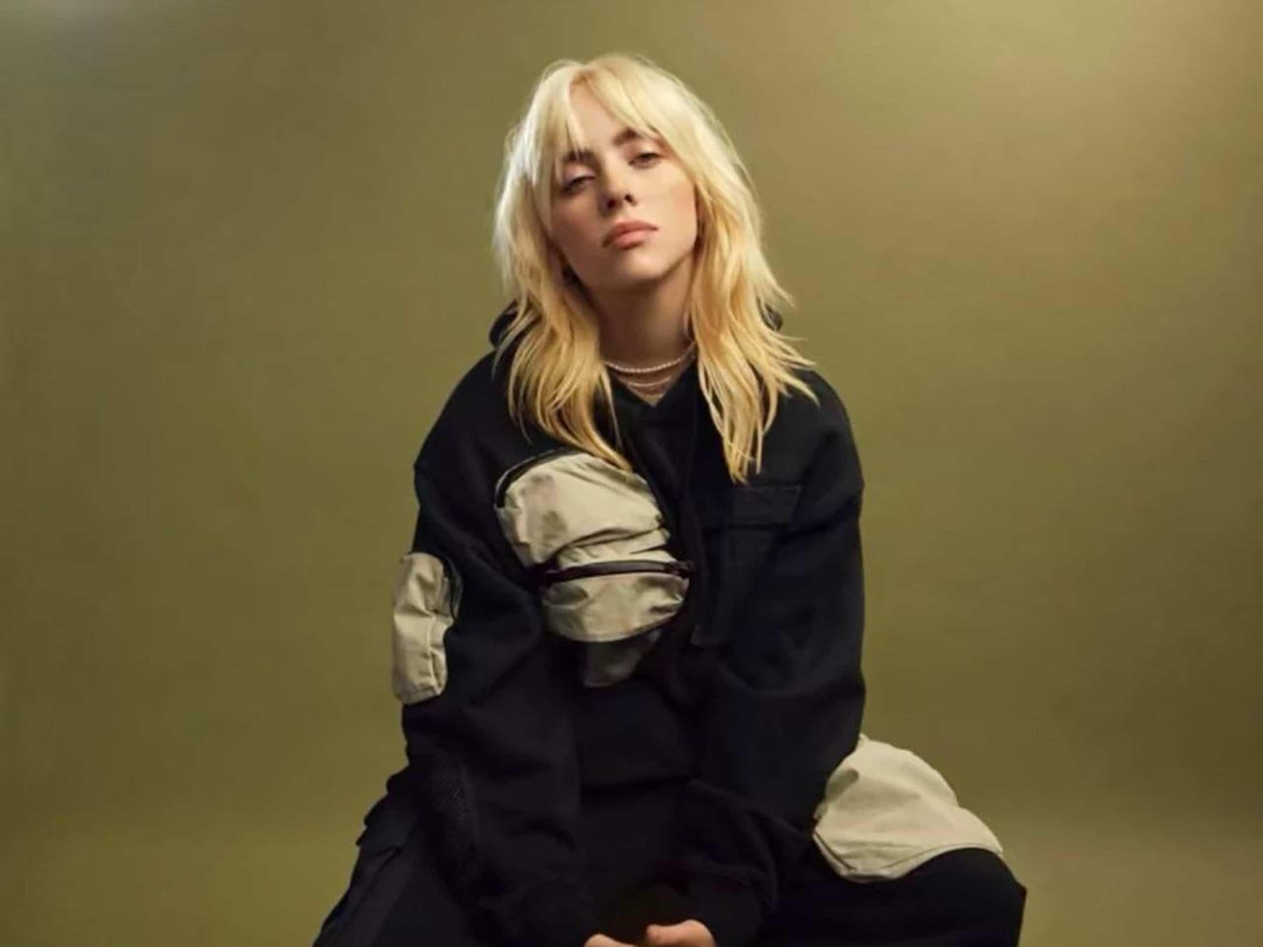 Billie Eilish pose en lingerie et brise l'internet