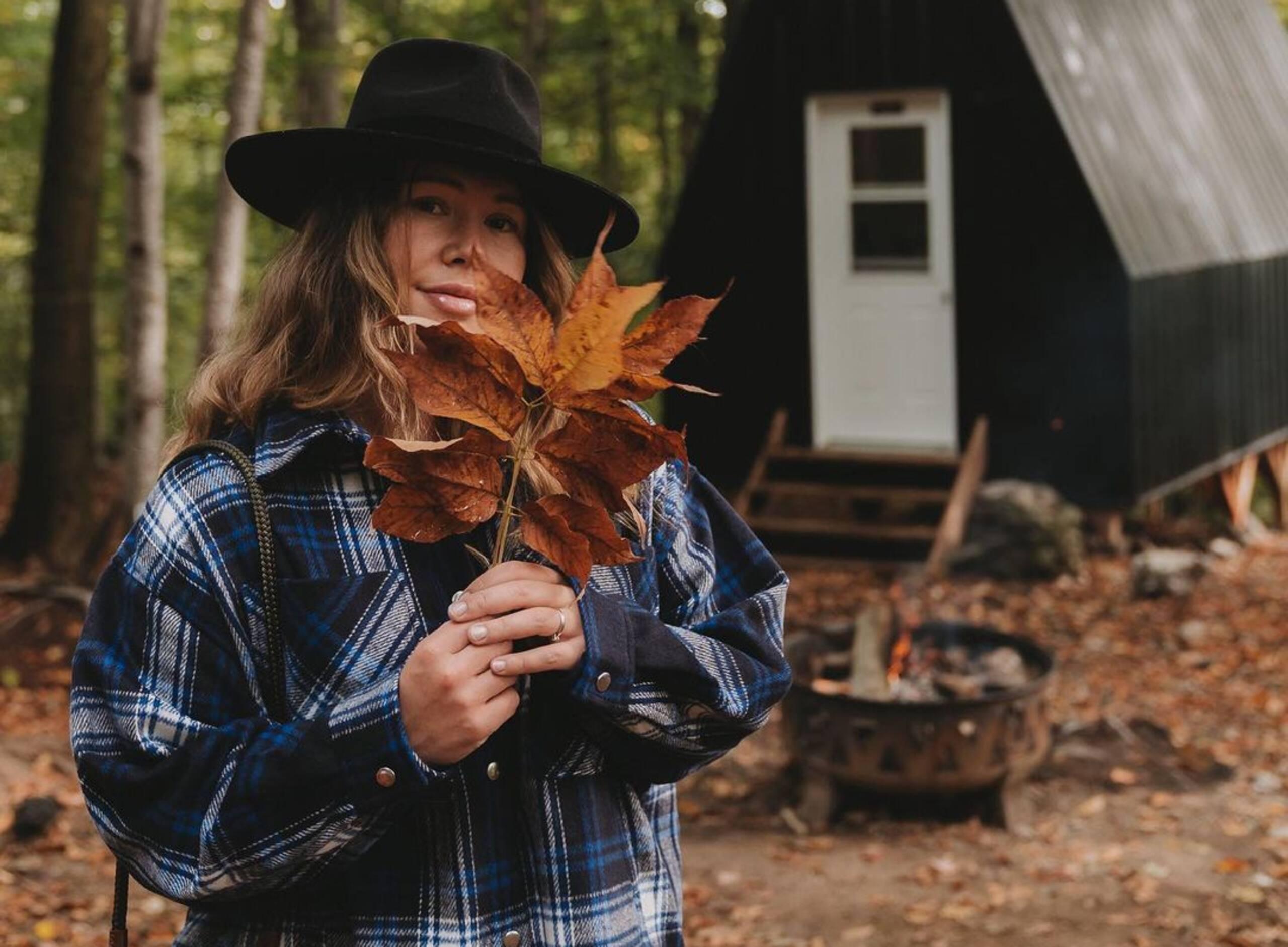 On adopte la tendance «cabincore» cette saison