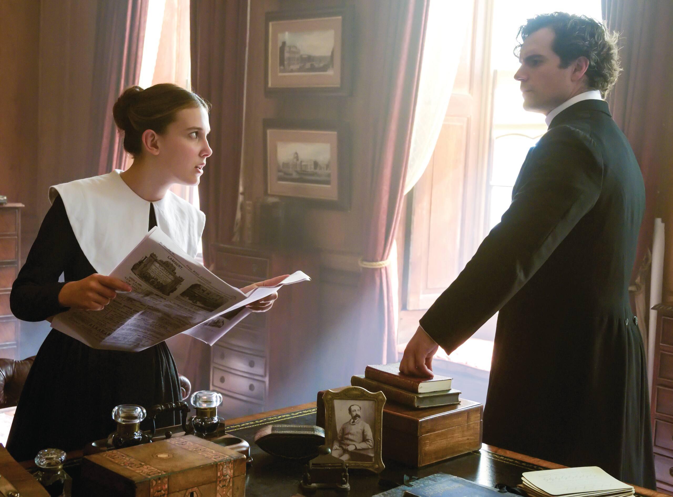  Elle prête ses traits à Enola Holmes sur Netflix