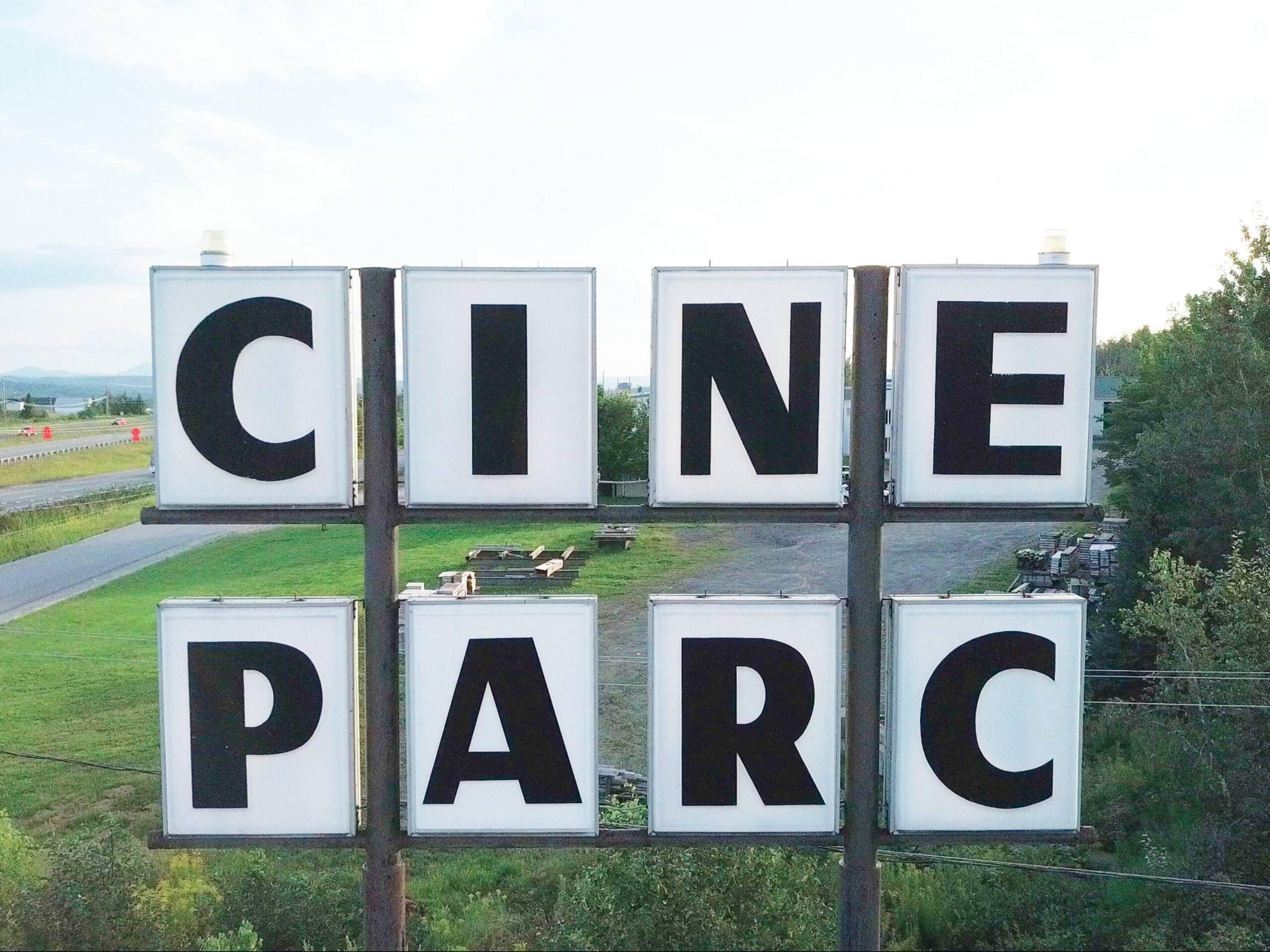 La fascinante histoire des ciné-parcs d'ici