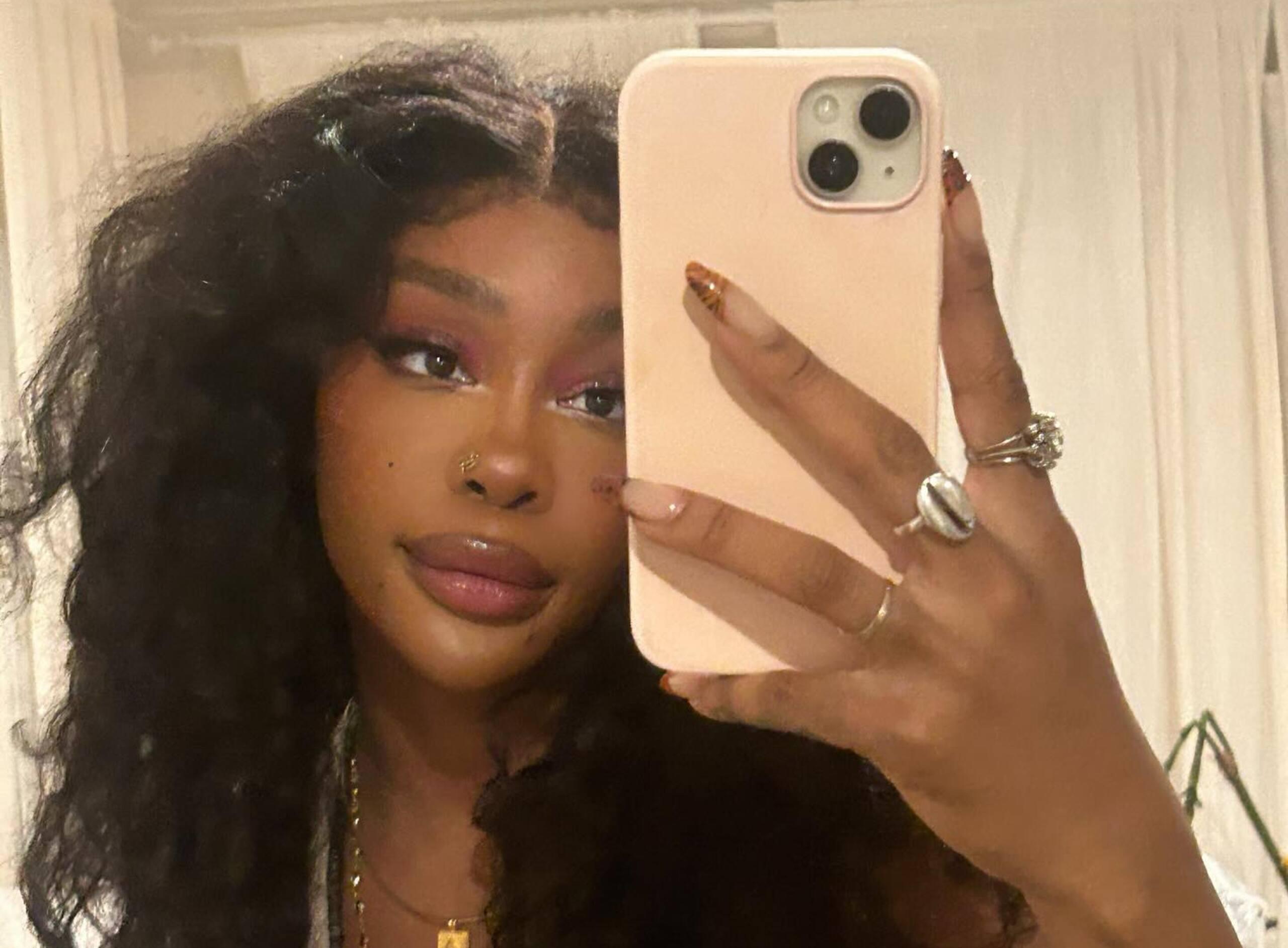 SZA annonce une triste nouvelle après son numéro