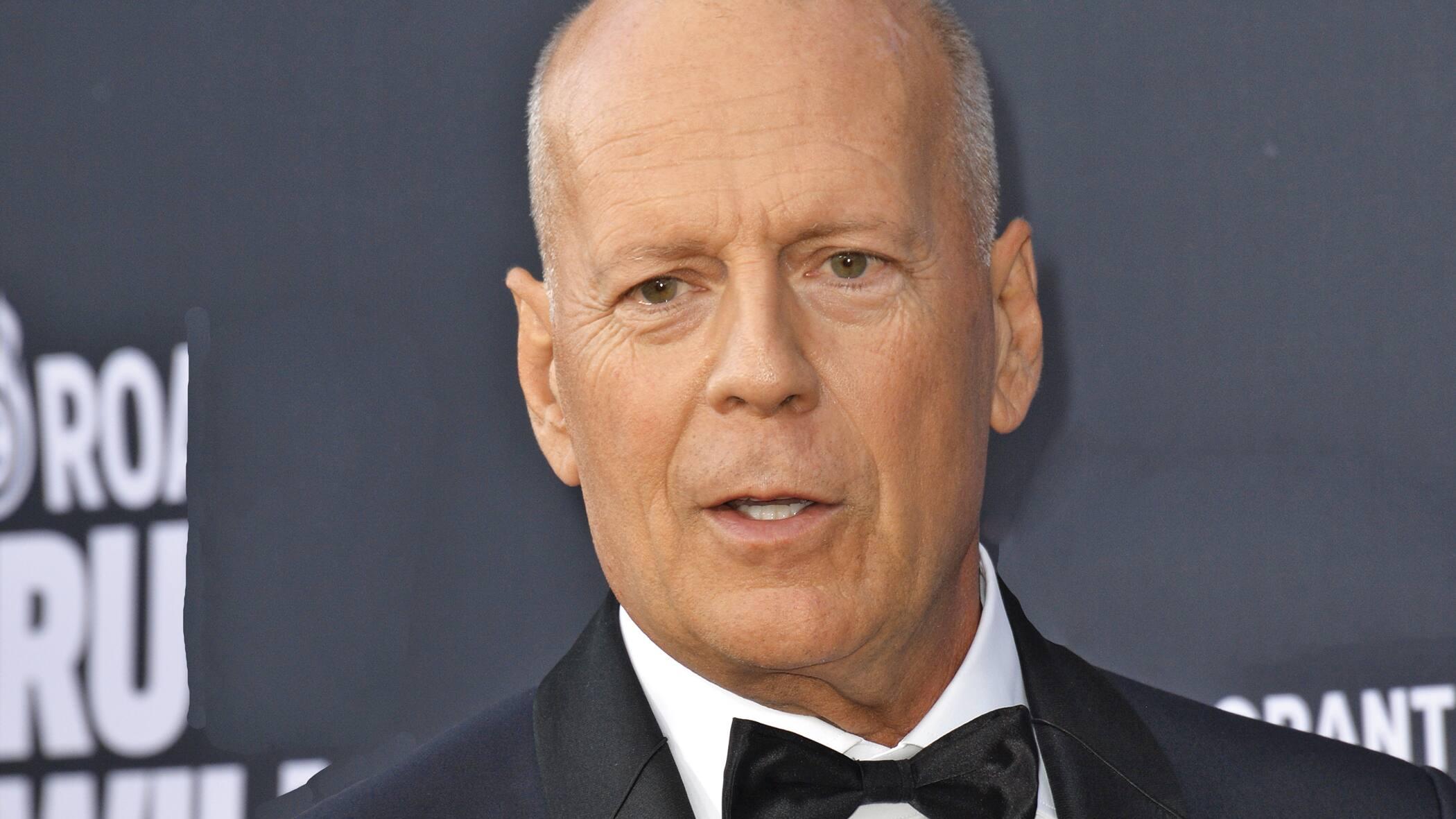 Très protecteur envers sa fille aînée, Bruce Willis voit cette relation d’un mauvais œil.