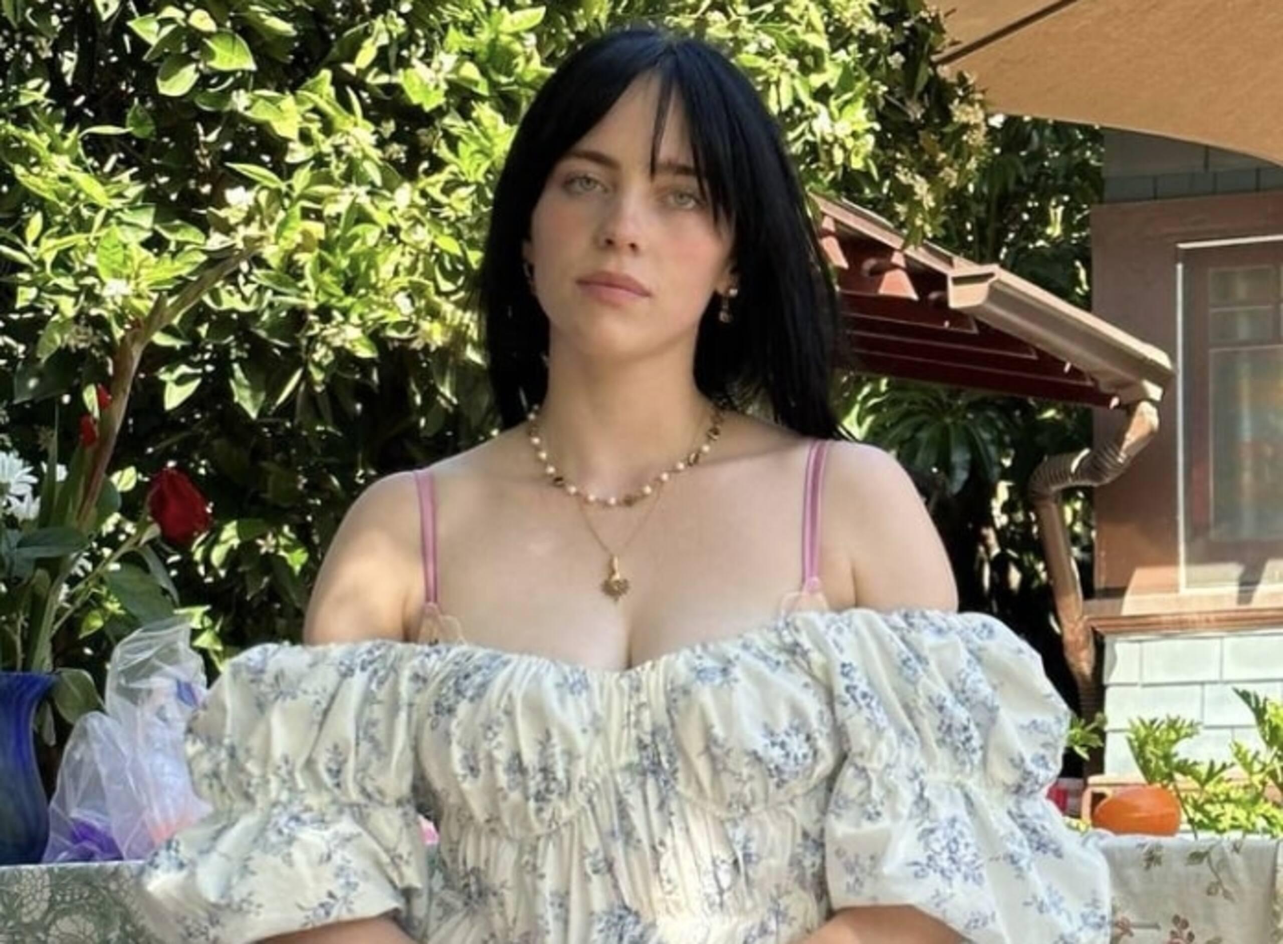 Le bling de Billie Eilish nous laisse sceptiques