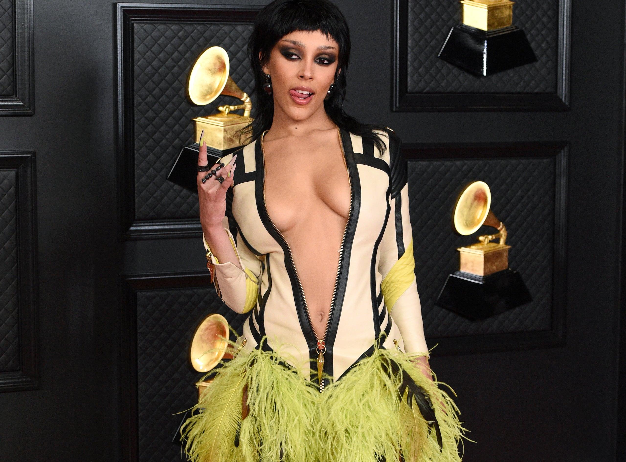 Tous les looks des Grammys 2021