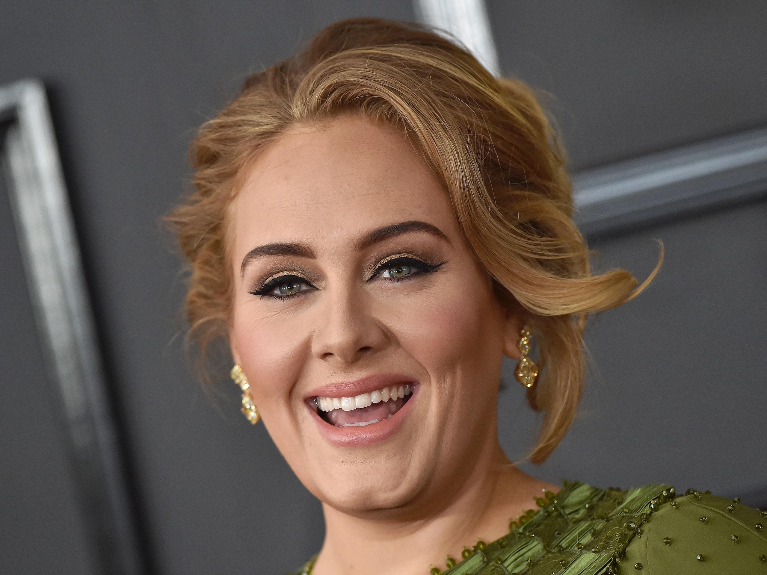 Adele est méconnaissable sur sa plus récente photo