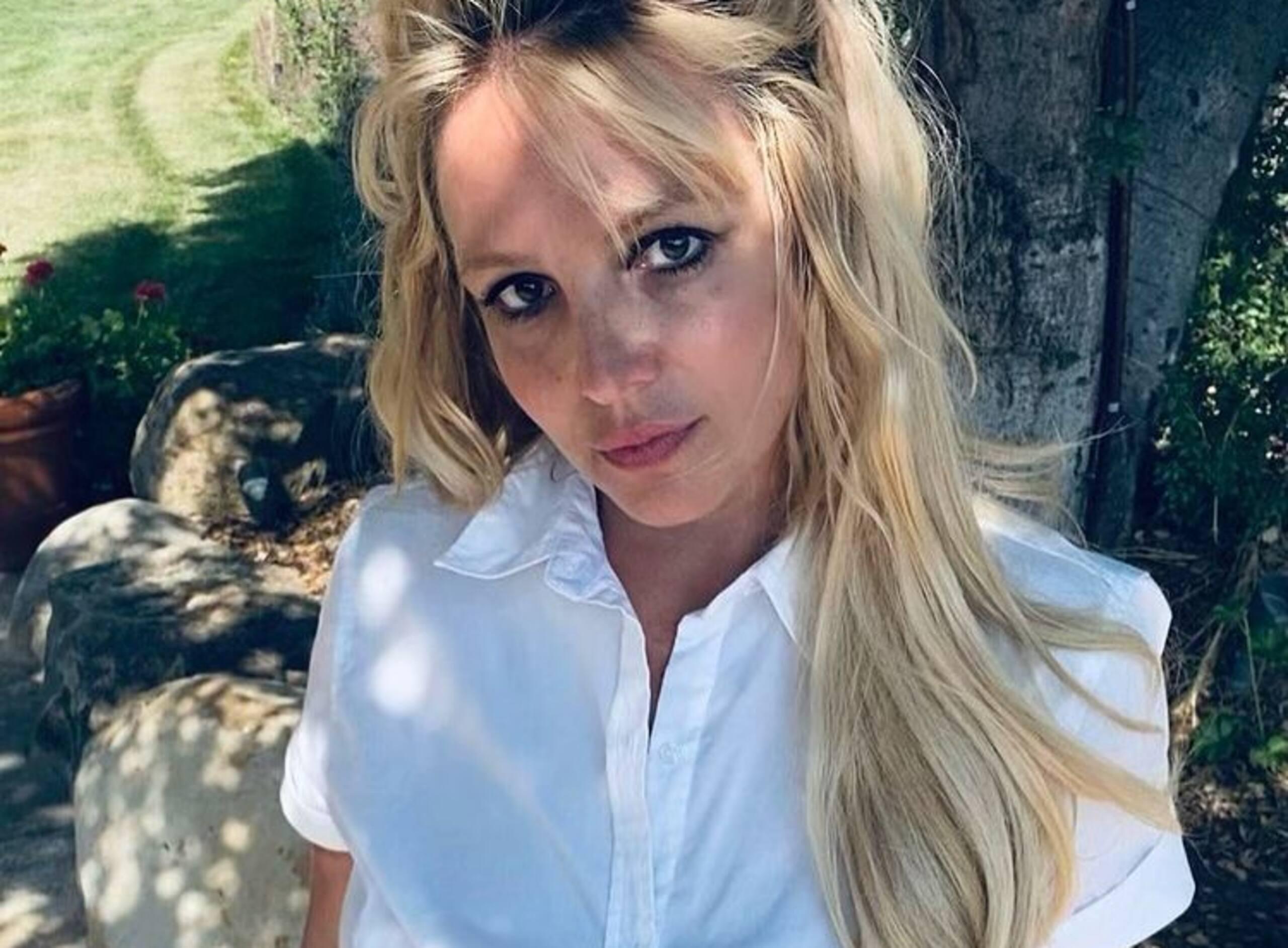 Le père de Britney Spears renonce à sa tutelle