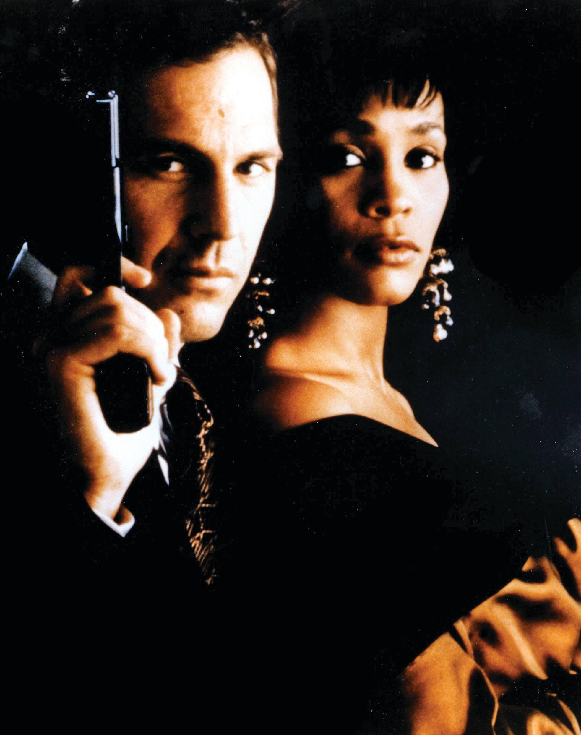 Kevin Costner et Whitney Houston dans ,[object Object],.