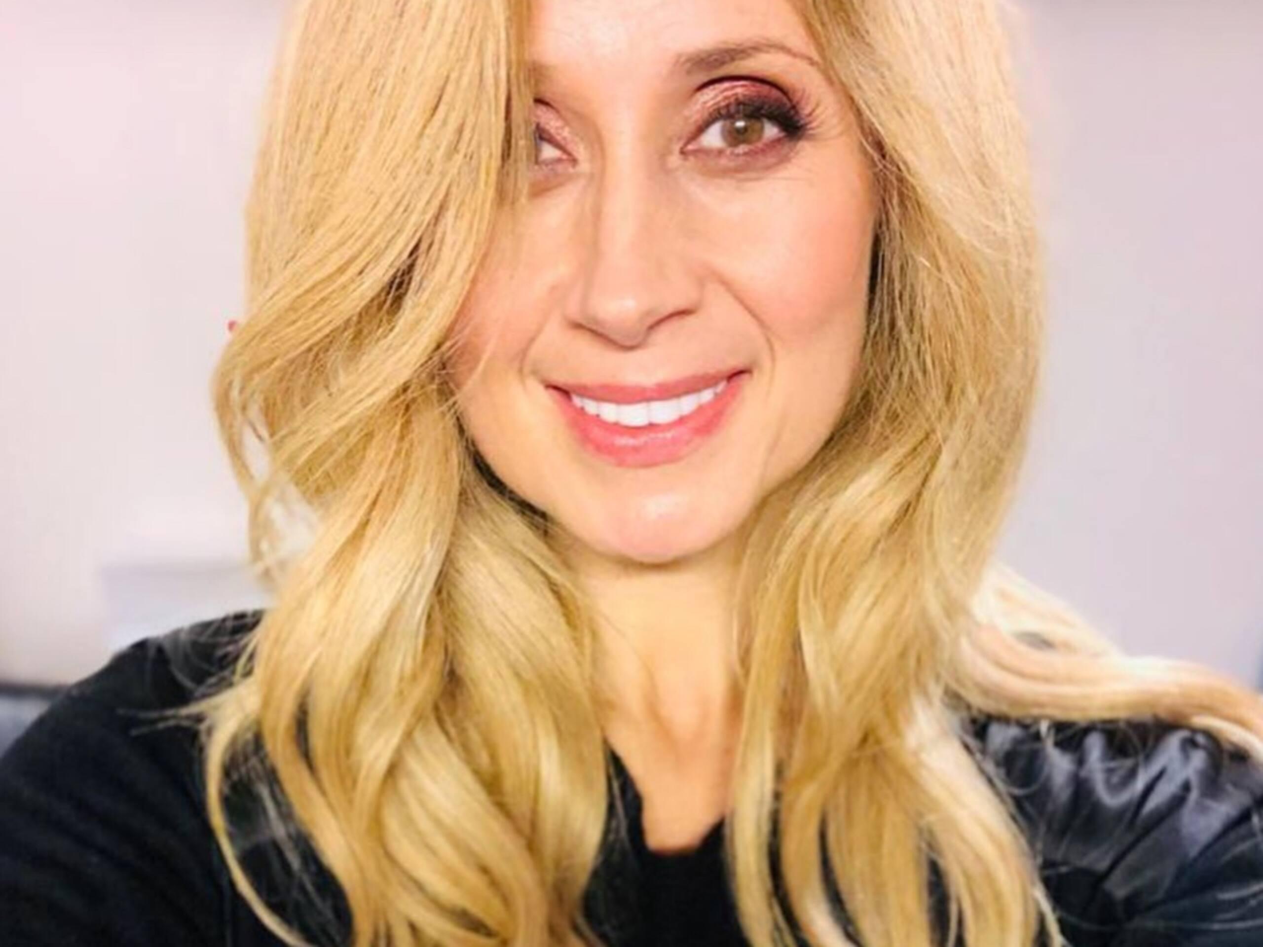 Lara Fabian annule sa présence à la fête du Canada